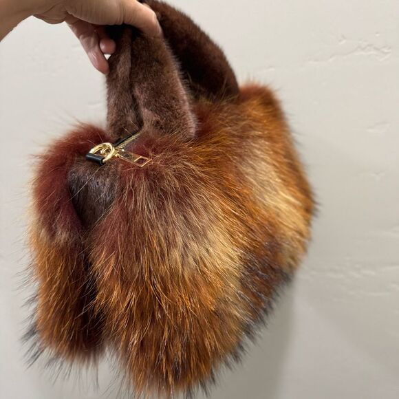Brown Gradient Real Raccoon Fur & Fur Handles Satchel Bag/Crossbody - Picture 9 of 17